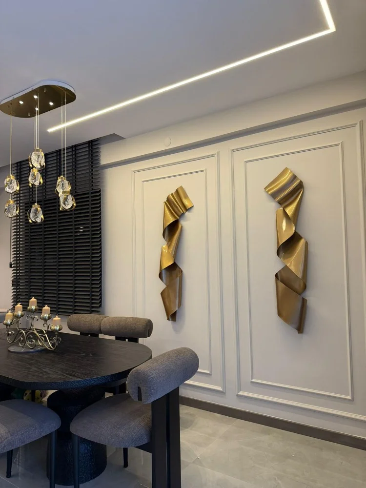 Wion Gold Pair