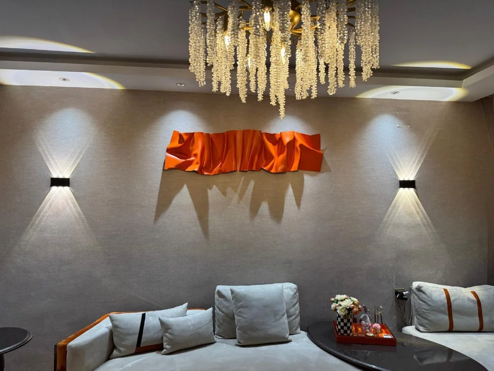 Layer Horizontal Orange