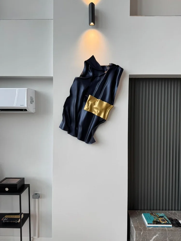 Layer Navy and Gold